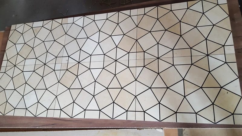 Motif géométrique irrégulier — BK76 / meblobud.pl