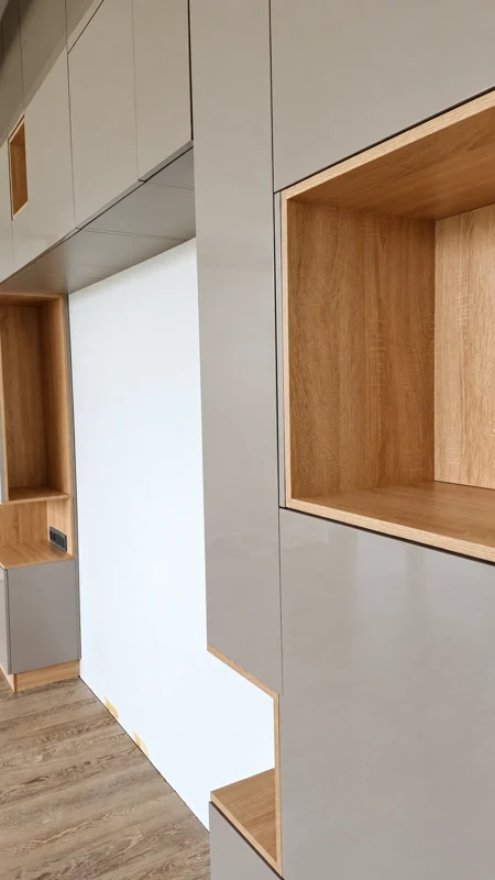 White fitted unit with recesses — BK76 / meblobud.pl