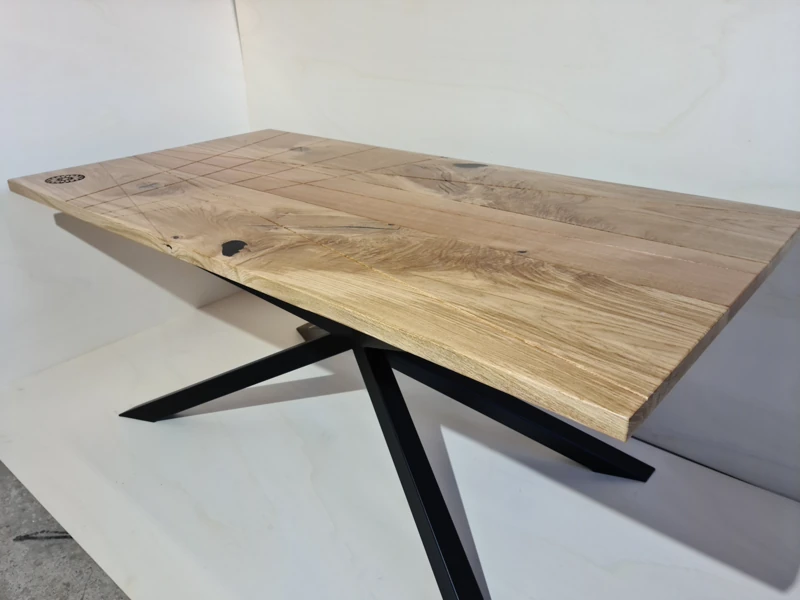 Table basse rectangulaire avec plateau en chêne — meblobud.pl